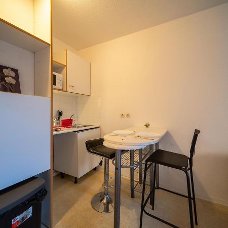 Appartement Tout Equipe Wifi A 6 Min St Charles Marseille Exteriör bild